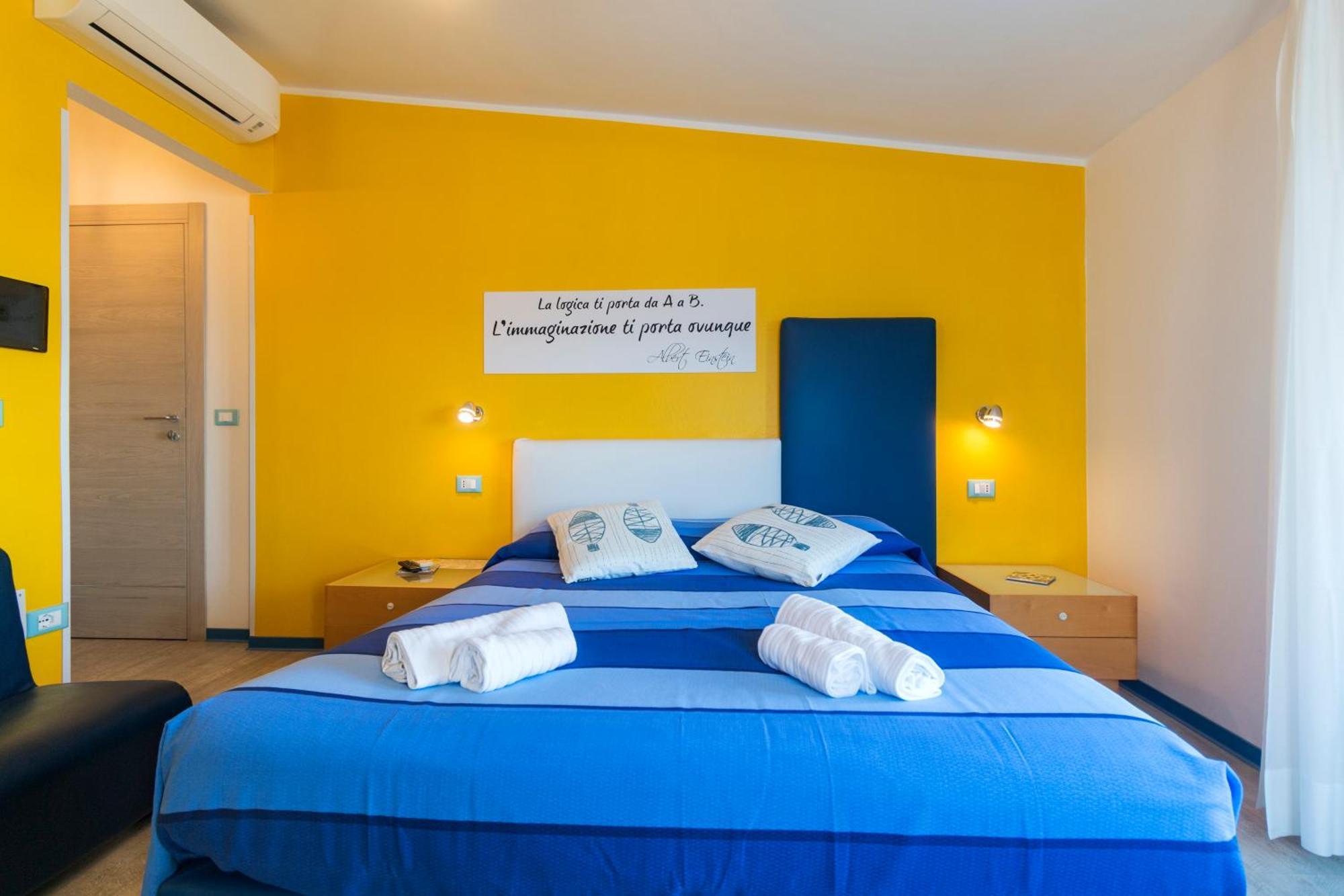 La Favorita Hotel Cala Gonone Ngoại thất bức ảnh
