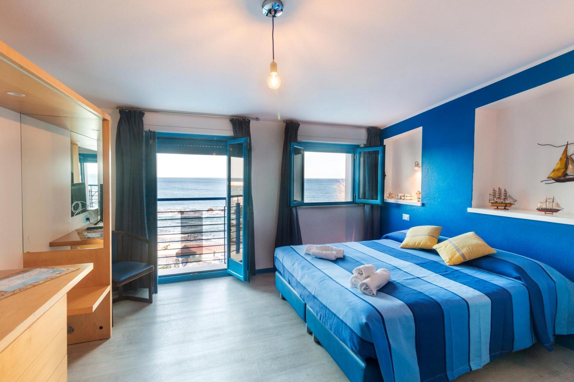 La Favorita Hotel Cala Gonone Ngoại thất bức ảnh